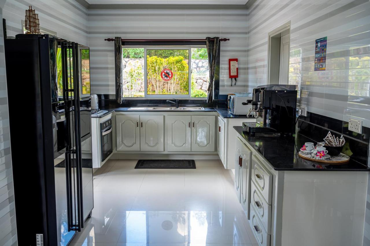 Tranquility Villas Baie Sainte Anne Exterior foto